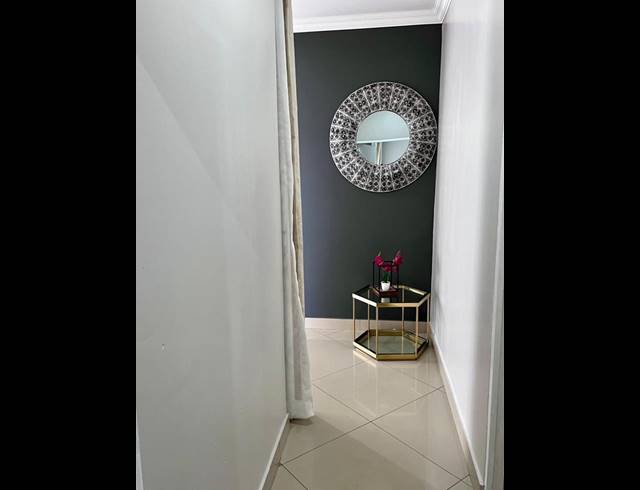 8 BEDROOM HOUSE FOR SALE IN SAVANNAH COUNTRY ESTATE